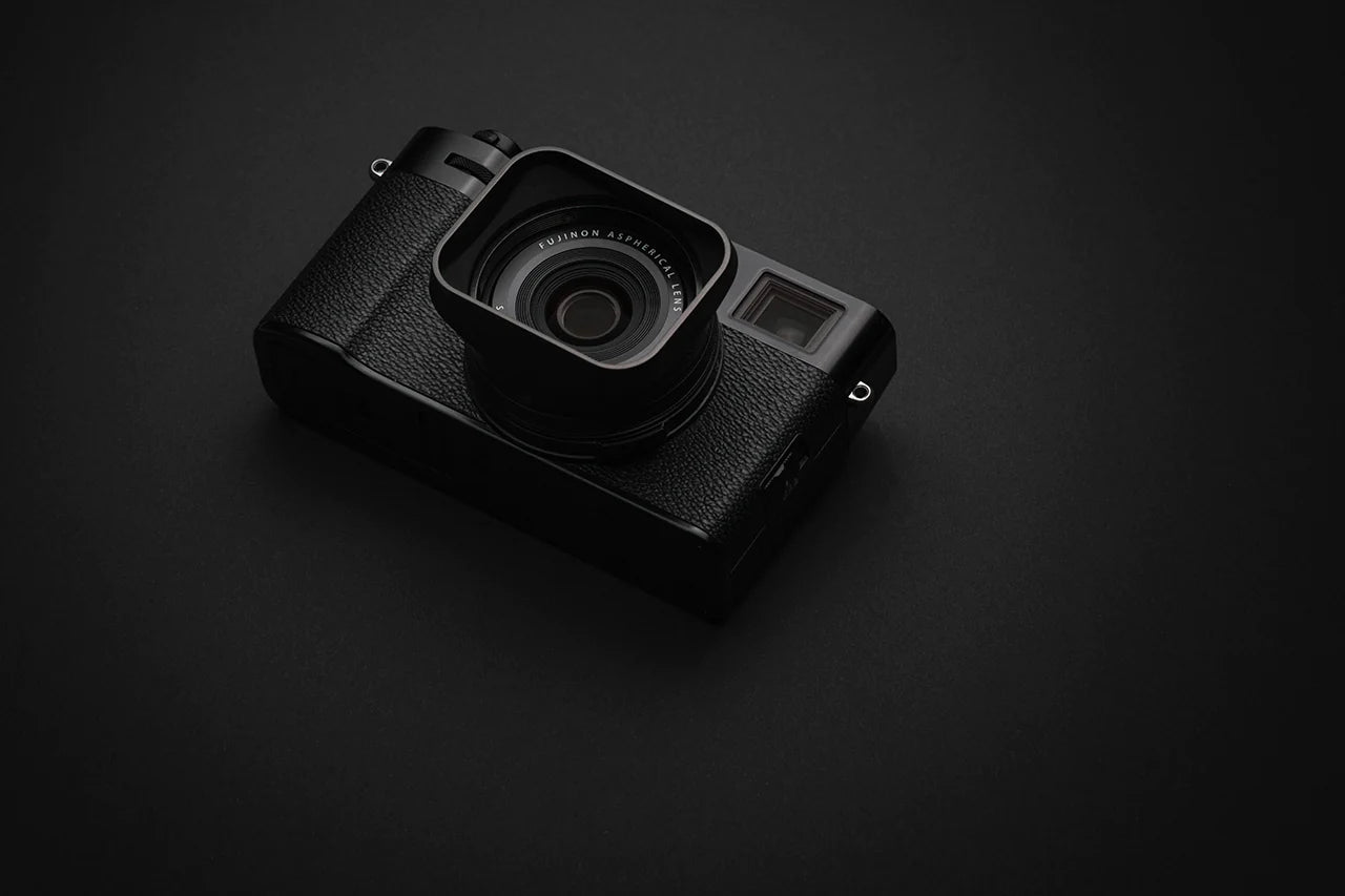 SQUAREHOOD Model P for Fuji X100 Series