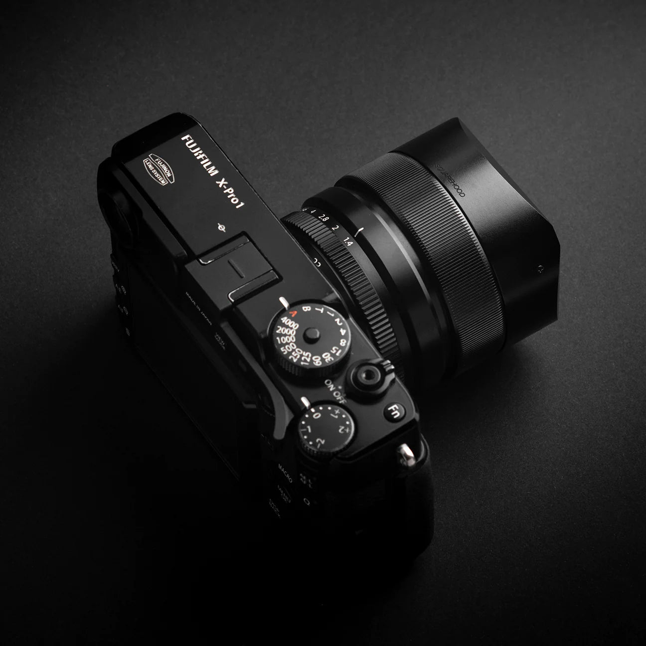 SQUAREHOOD for Fujinon XF 23mm f1.4 R