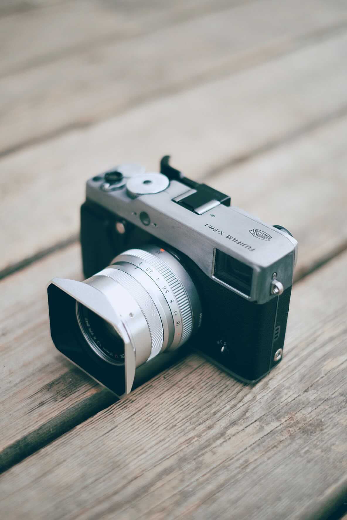 SQUAREHOOD Model V (For Fujinon XF 23mm f2 / 35mm f2)~