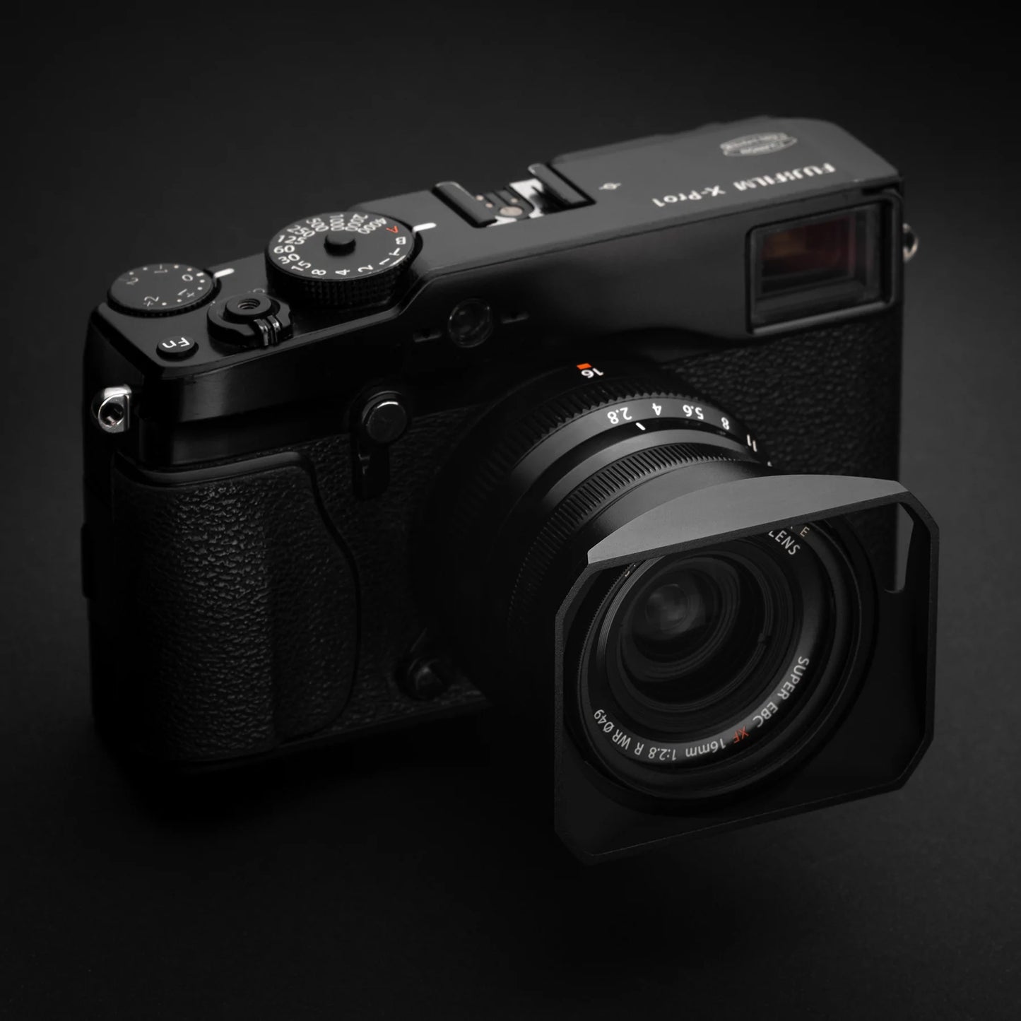 SQUAREHOOD for Fujinon XF16mm f2.8 R WR